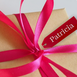 gift personalized tag