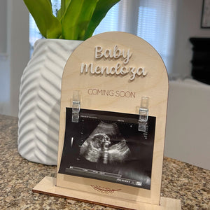 Personalized pregnancy announcement sign